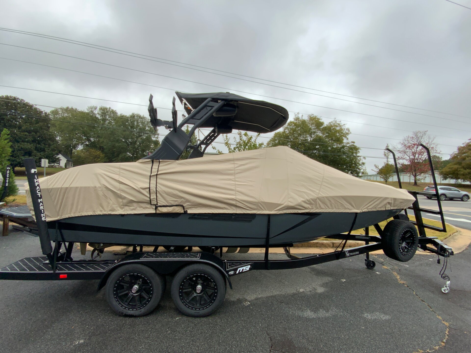 Custom-fit cover installed on MB Sports B52 Alpha 21 Inboard