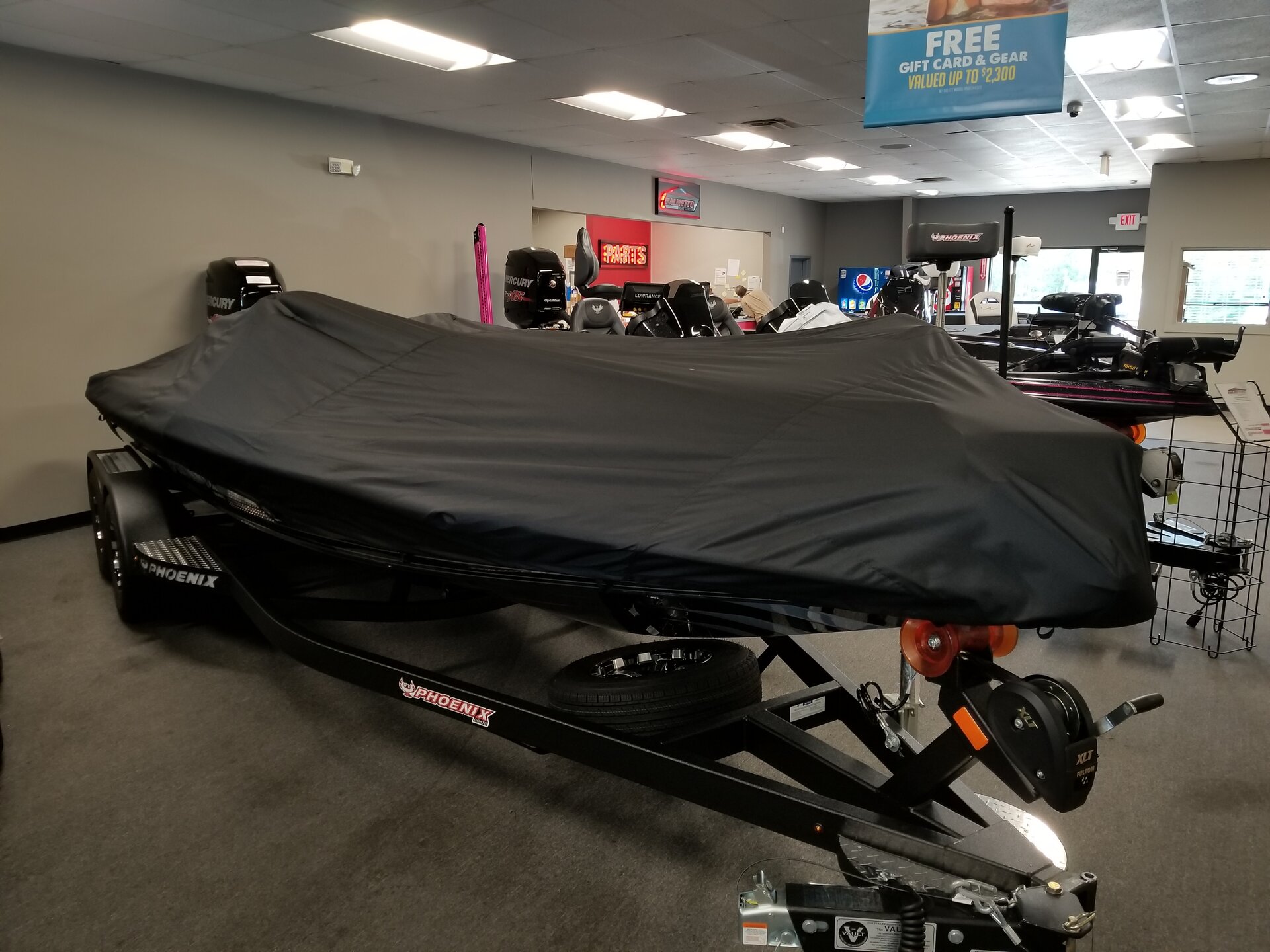 Custom-fit cover installed on Phoenix 721 Pro XP SC Outboard