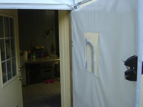 Airlock attaching the pool dome to the house