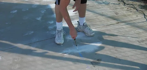 Checking anchor hole depth using a screw driver