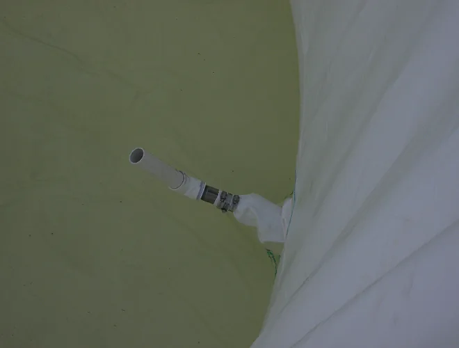 Pipe fitting inside the filled liner
