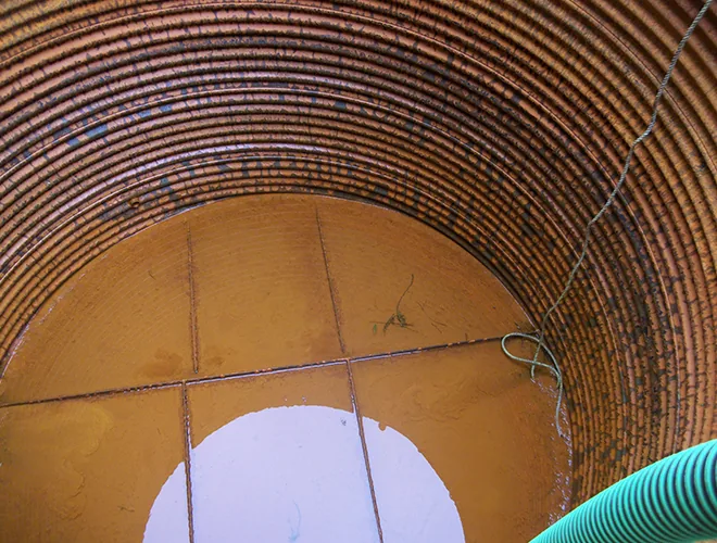 Tank floor and wall during preparation